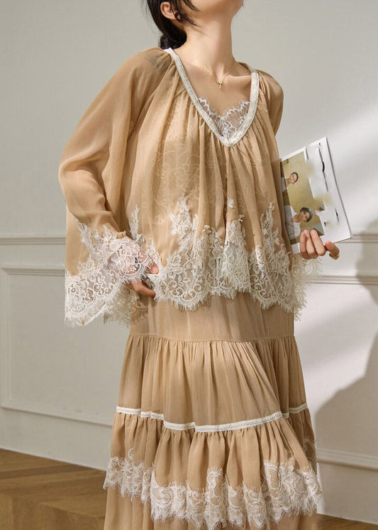 Polished Top with an Effortless Classic Look