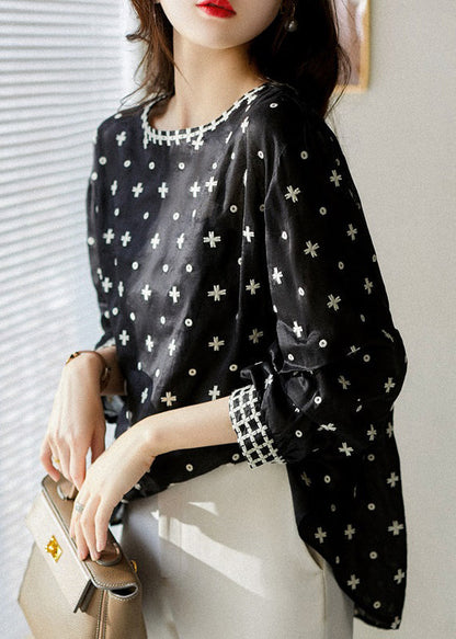 Elegantly Styled Shirt for Everyday Wear