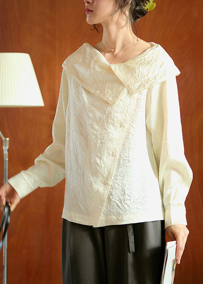 Classic Vintage Shirt with a Flattering Fit