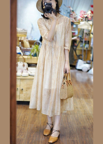 Sophisticated Dress with a Clean Classic Look