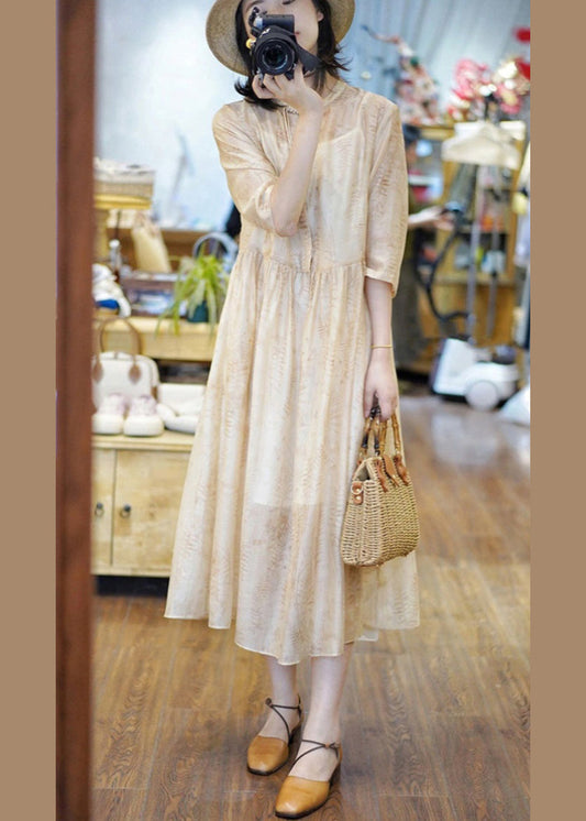 Sophisticated Dress with a Clean Classic Look
