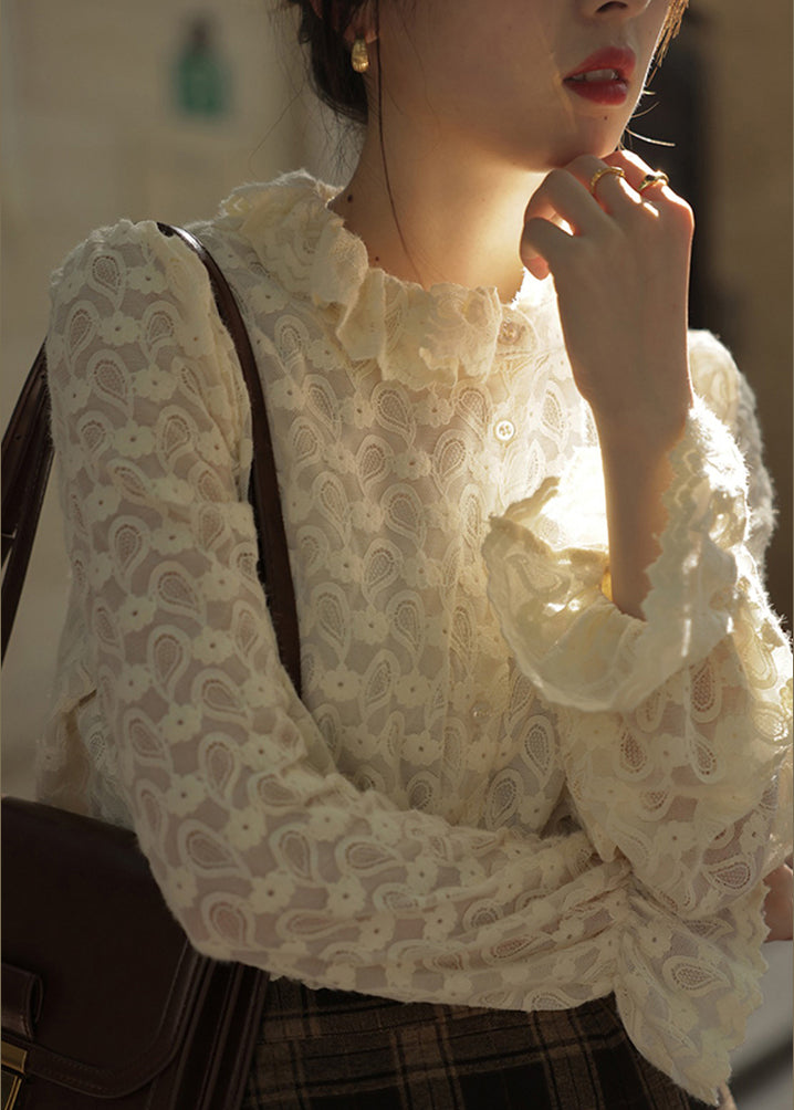 Beautifully Finished Top in a Timeless Design