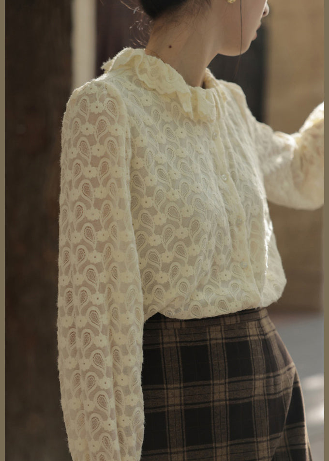 Beautifully Finished Top in a Timeless Design