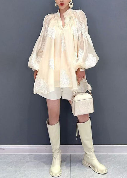 Beautifully Finished Top in a Timeless Design