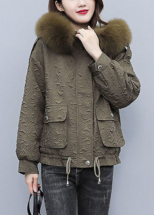 Well Tailored Coat with a Graceful Silhouette