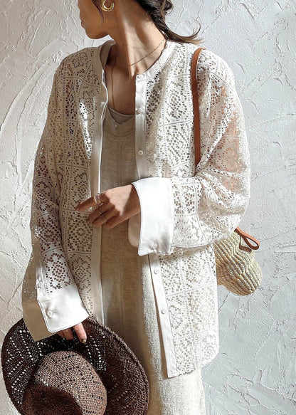 Beautifully Crafted Blouse in a Classic Style