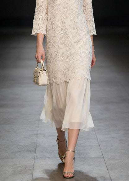 Well Tailored Dress with a Graceful Silhouette
