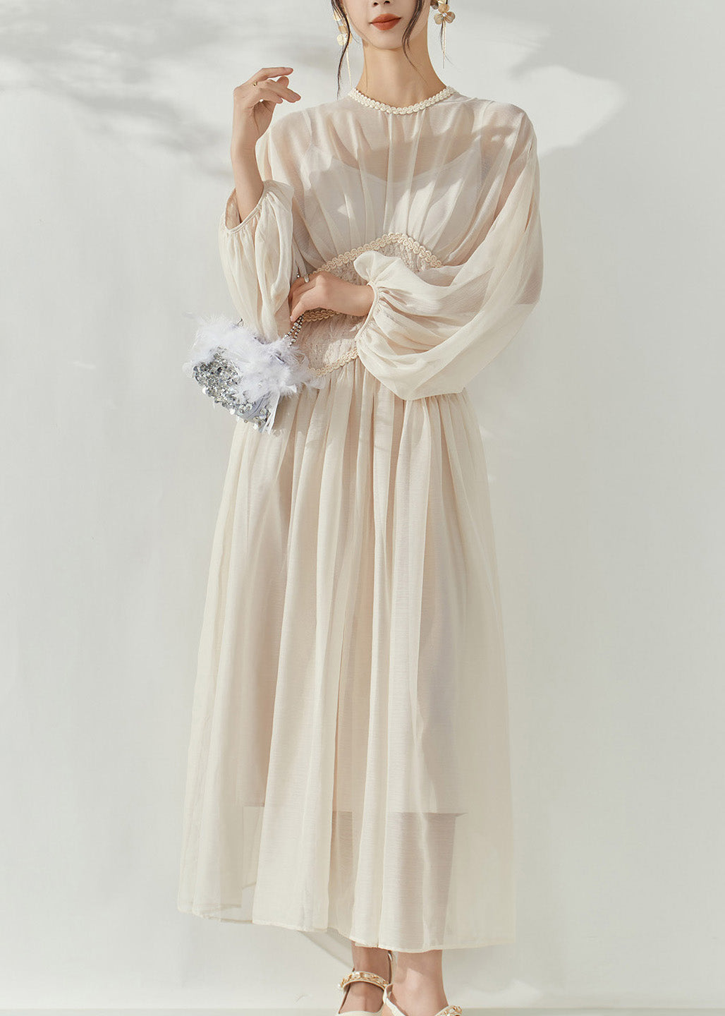 Classic Vintage Dress with a Flattering Fit