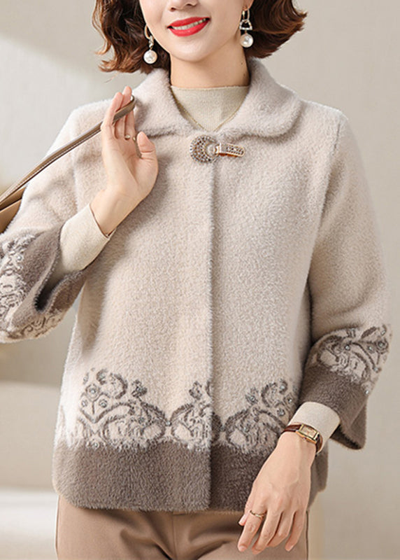 A Vintage Style Coat with Delicate Timeless Details