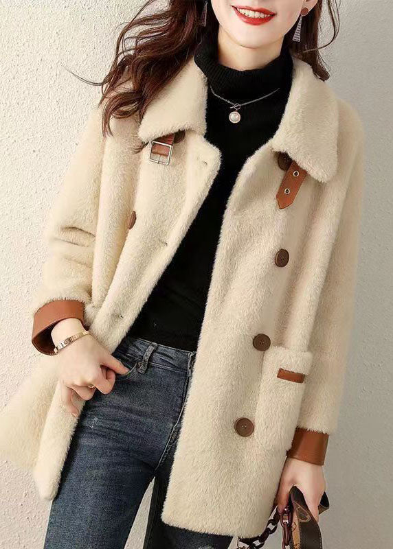 Sophisticated Coat with a Clean Classic Look