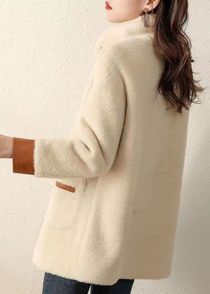 Sophisticated Coat with a Clean Classic Look