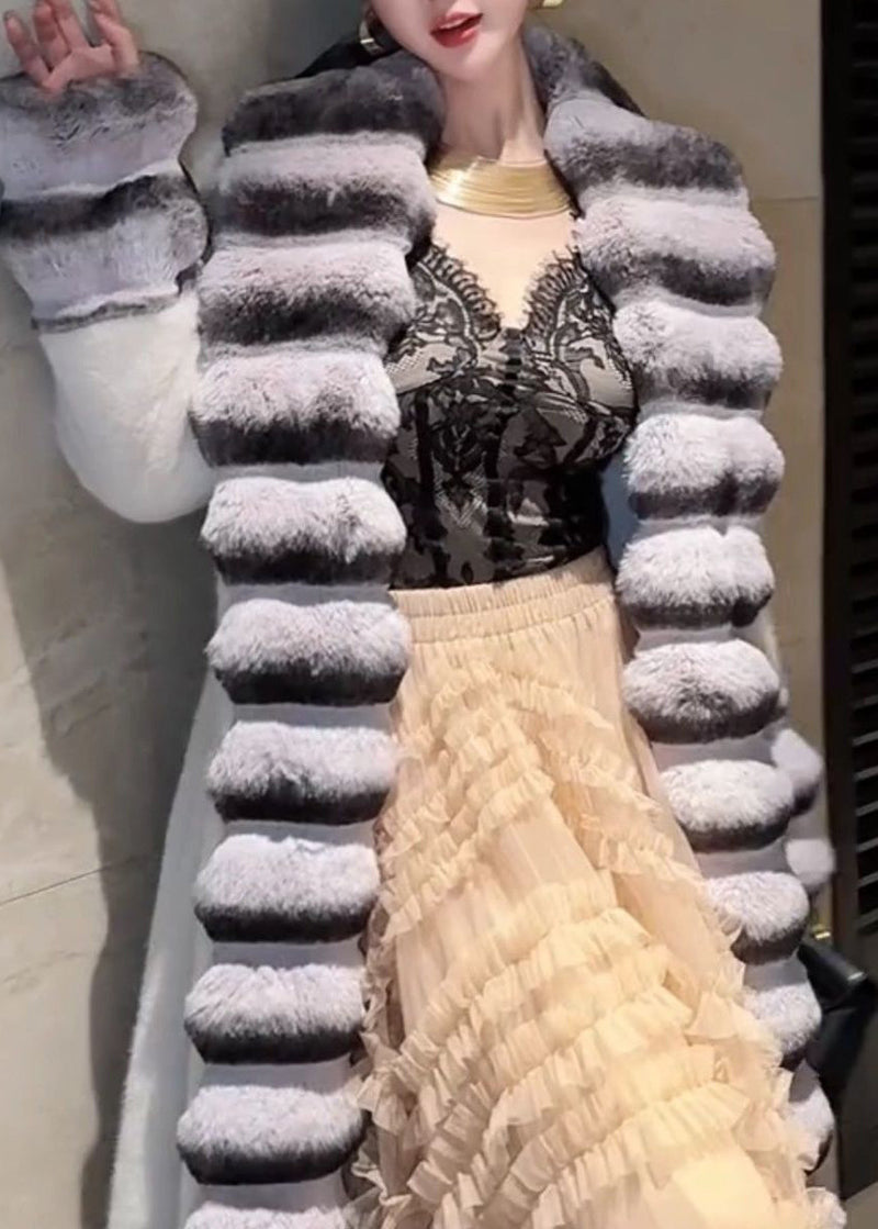 Elegantly Styled Coat for Everyday Wear