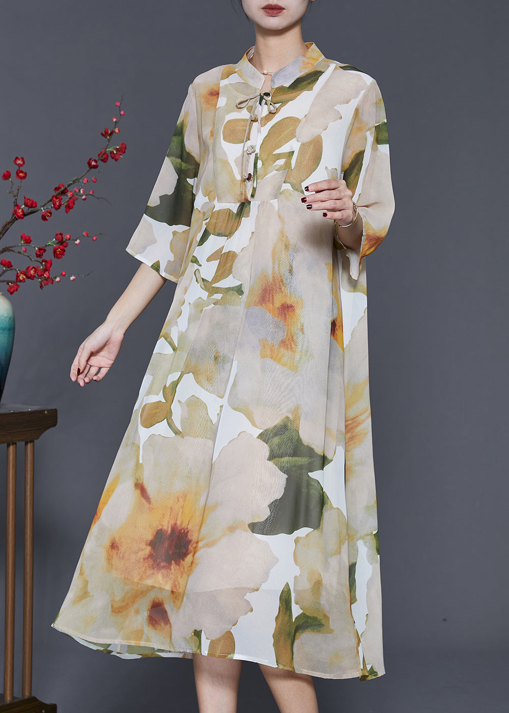 Classic Vintage & Enduringly Stylish Dress
