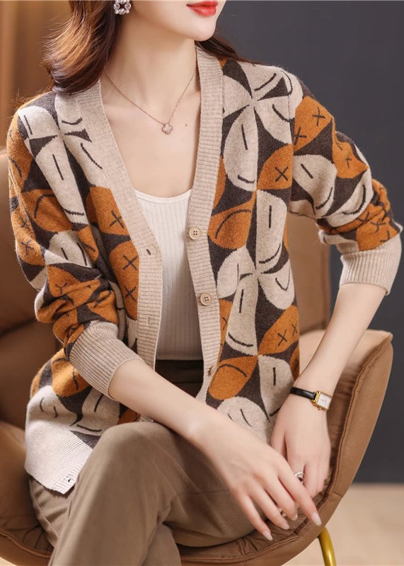 Elegantly Styled Cardigan for Everyday Wear
