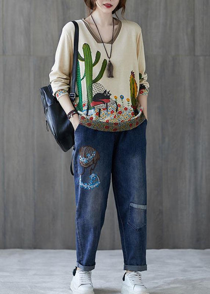 Well Tailored Sweater with a Graceful Silhouette