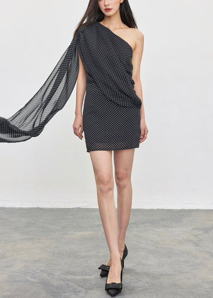 A Vintage Style Top with Delicate Timeless Details