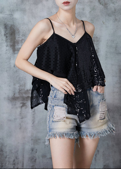 Sophisticated Garment with a Clean Classic Look