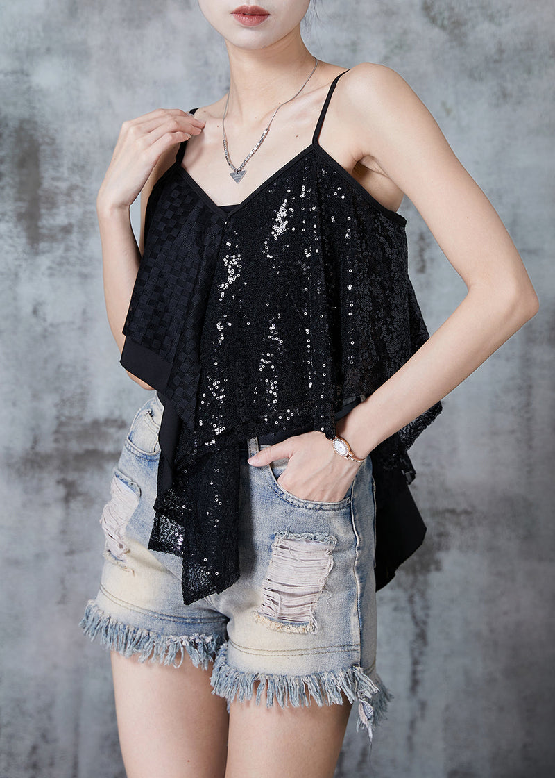 Sophisticated Garment with a Clean Classic Look