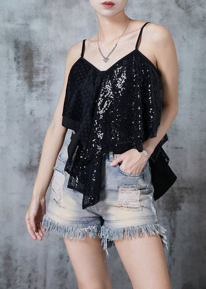Sophisticated Garment with a Clean Classic Look