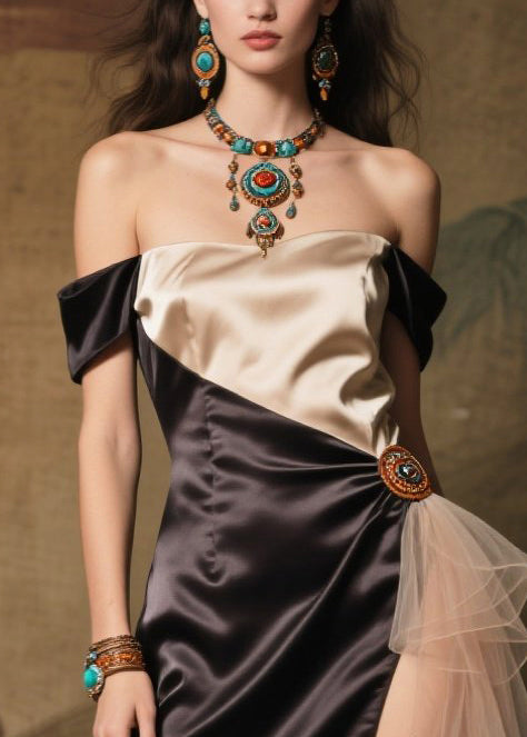 Classic Vintage & Enduringly Stylish Dress