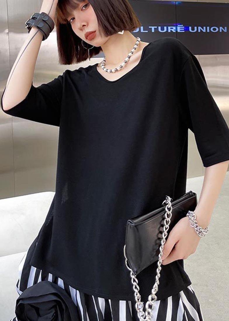 Well Tailored Top with a Graceful Silhouette