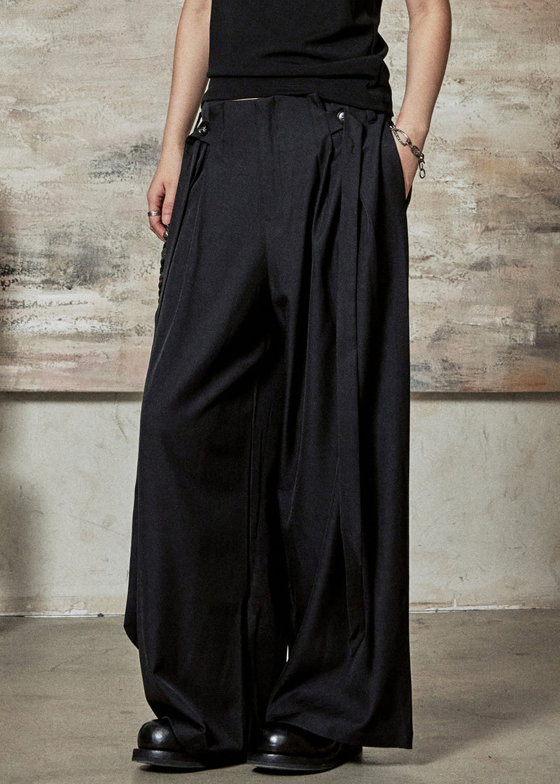 Beautifully Crafted Pants in a Classic Style