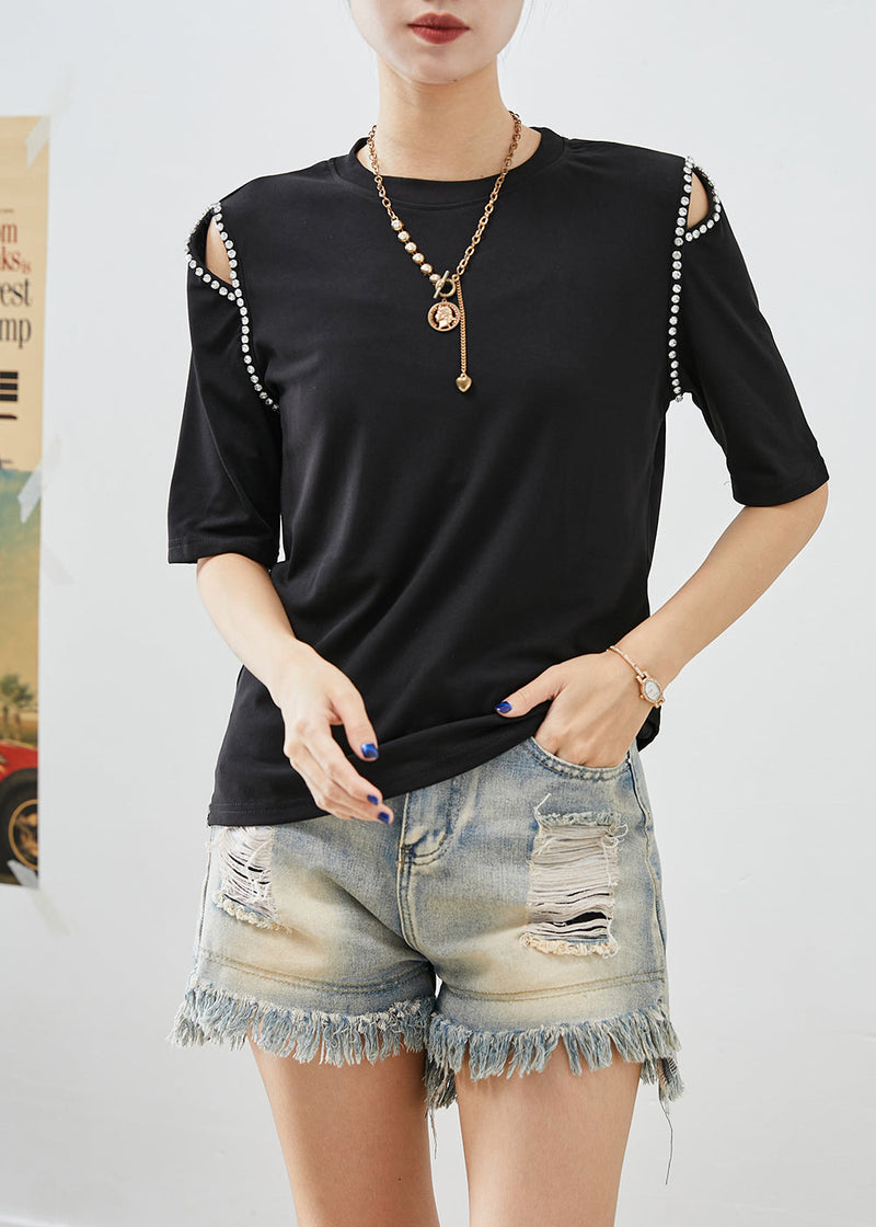Polished Blouse with an Effortless Classic Look