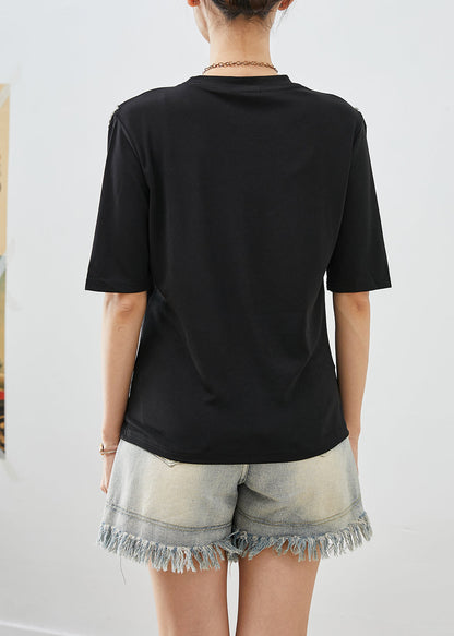 Polished Blouse with an Effortless Classic Look