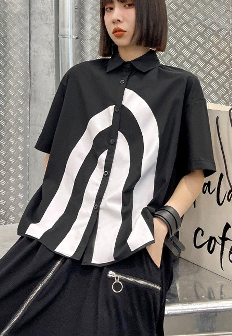 Beautifully Crafted Shirt in a Classic Style