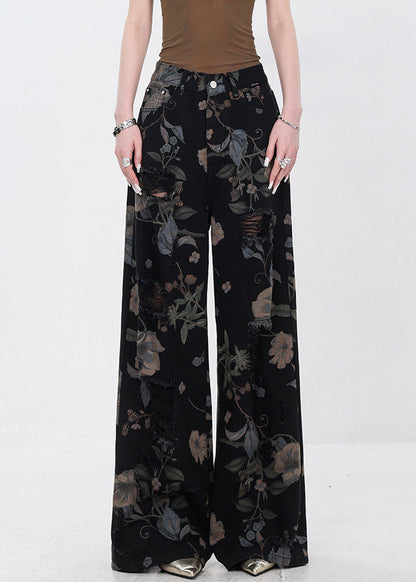 A Vintage Style Pants with Delicate Timeless Details