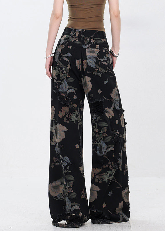 A Vintage Style Pants with Delicate Timeless Details