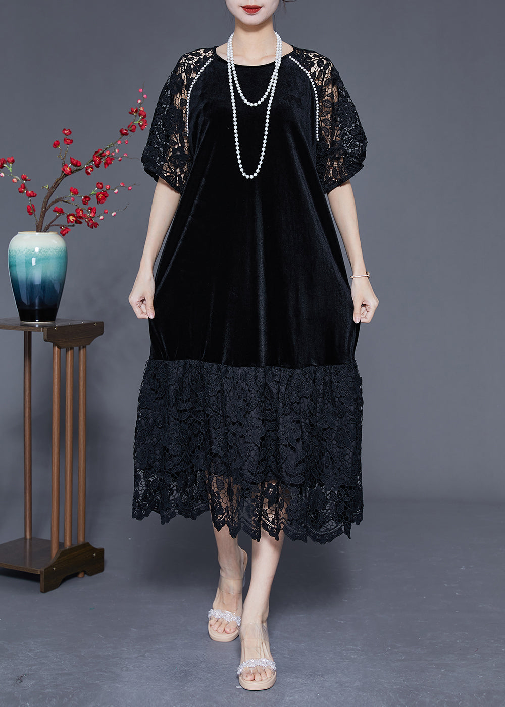 Beautifully Crafted Dress in a Classic Style