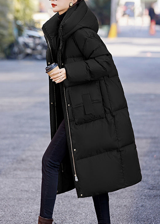 Well Tailored Coat with a Graceful Silhouette