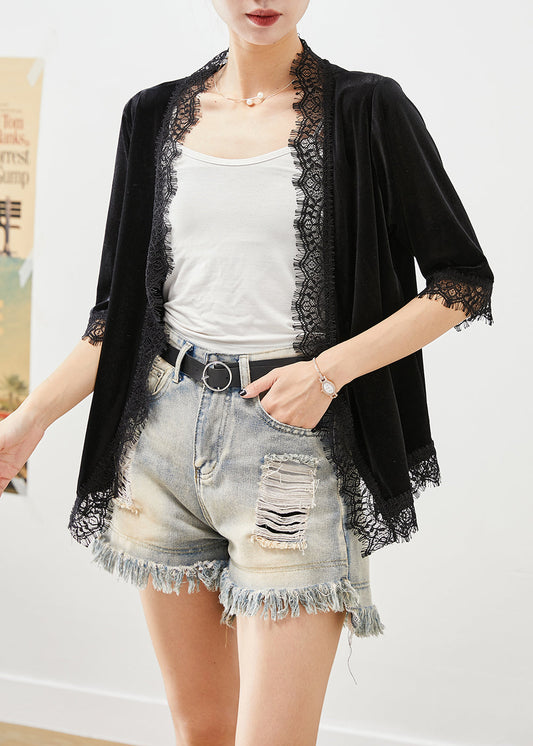 Classic Vintage Cardigan with a Flattering Fit
