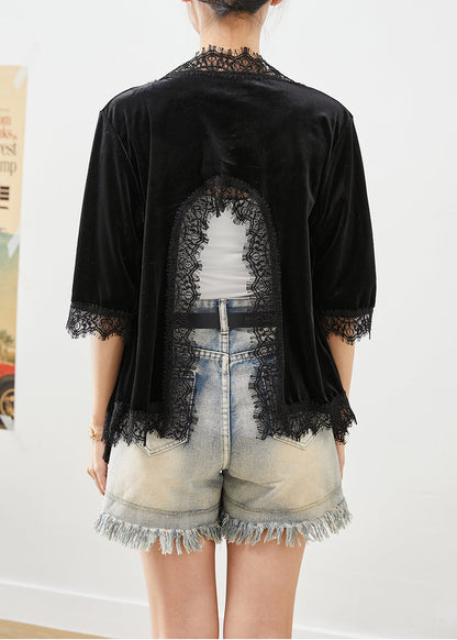 Classic Vintage Cardigan with a Flattering Fit