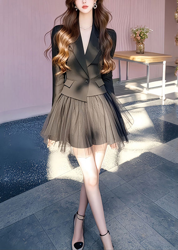 A Vintage Style Coat with Delicate Timeless Details