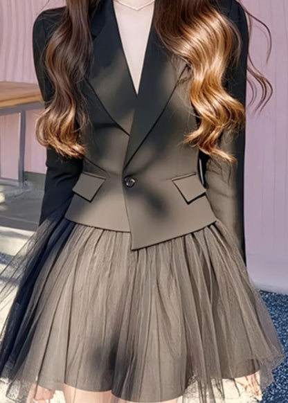 Gracefully Styled Coat for Any Occasion