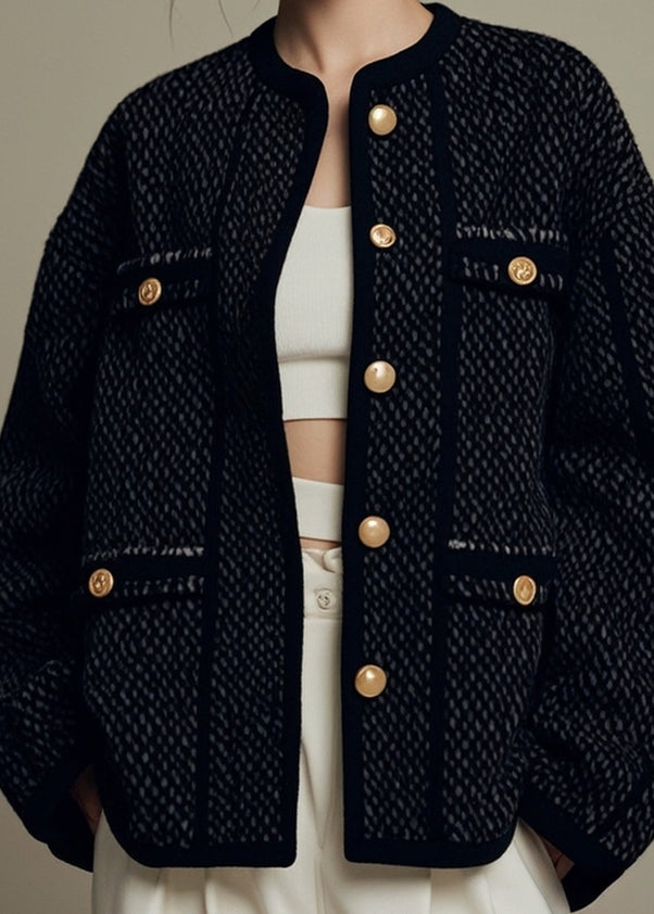 Beautifully Finished Coat in a Timeless Design