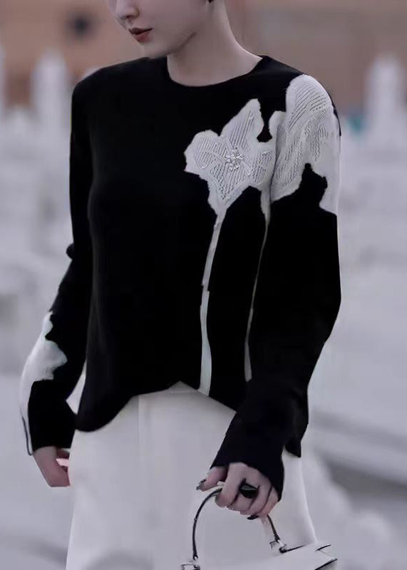 Beautifully Finished Sweater in a Timeless Design