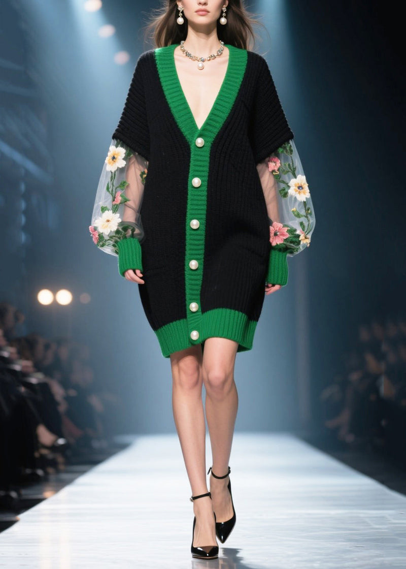 Classic Vintage & Enduringly Stylish Coat
