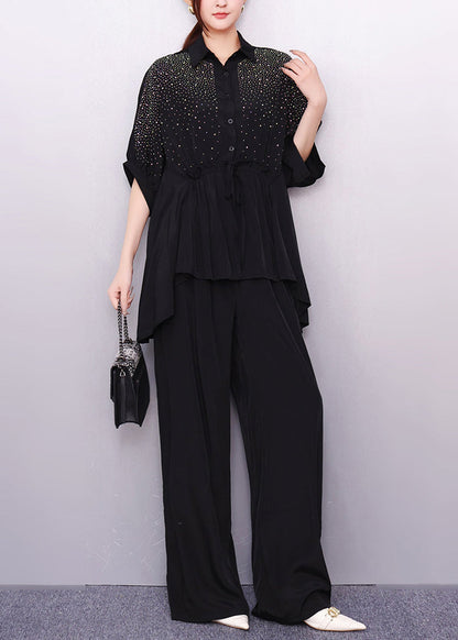 Effortlessly Elegant Garment with a Timeless Design
