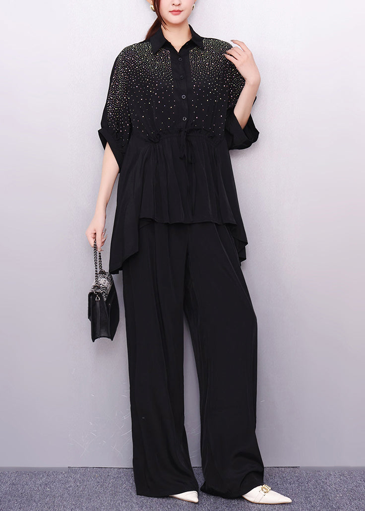 Effortlessly Elegant Garment with a Timeless Design