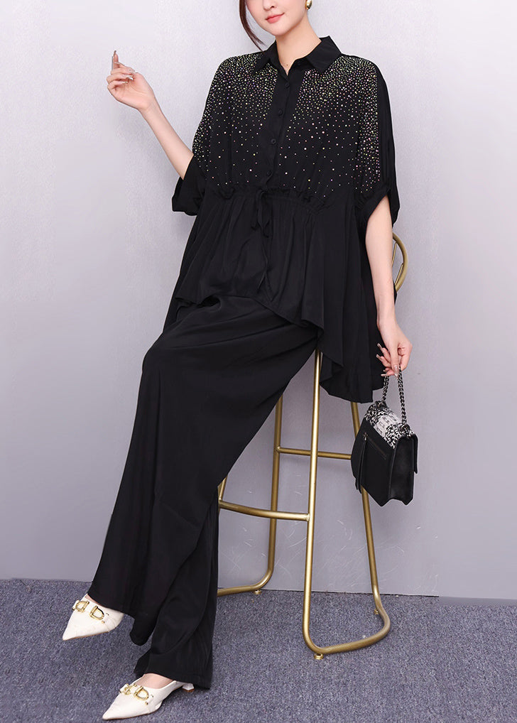 Effortlessly Elegant Garment with a Timeless Design