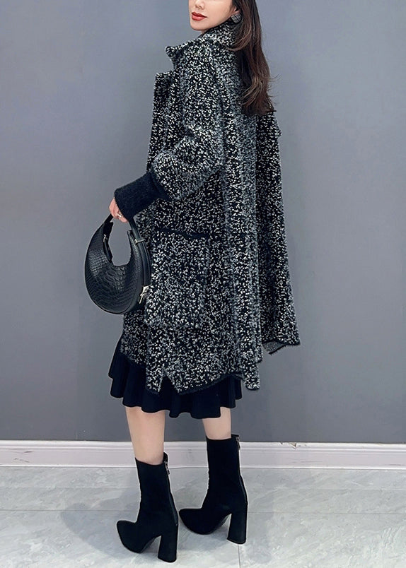 Sophisticated Coat with a Clean Classic Look