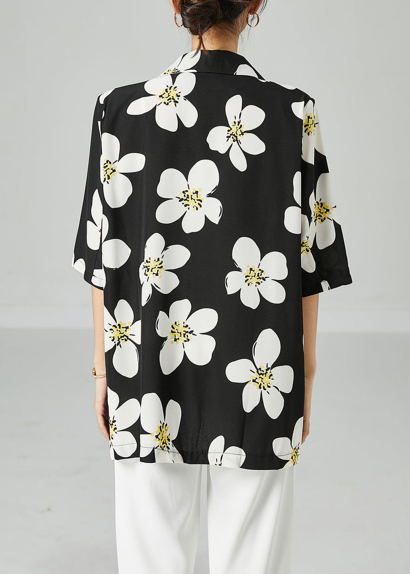 Well Tailored Blouse with a Graceful Silhouette