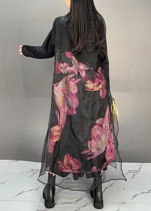 Elegantly Styled Coat for Everyday Wear