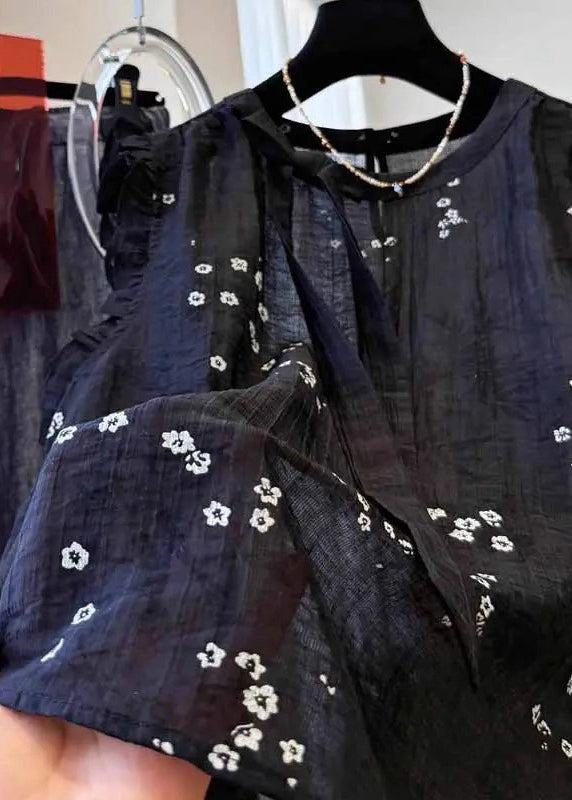 Polished Top with an Effortless Classic Look