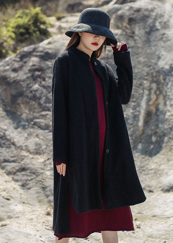 Beautifully Finished Coat in a Timeless Design
