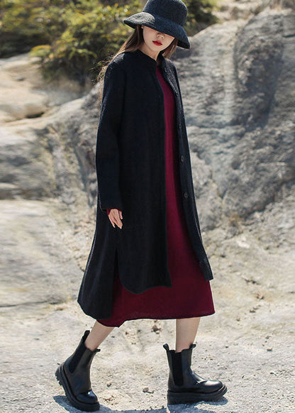 Beautifully Finished Coat in a Timeless Design