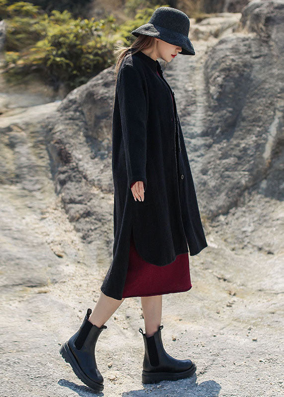 Beautifully Finished Coat in a Timeless Design